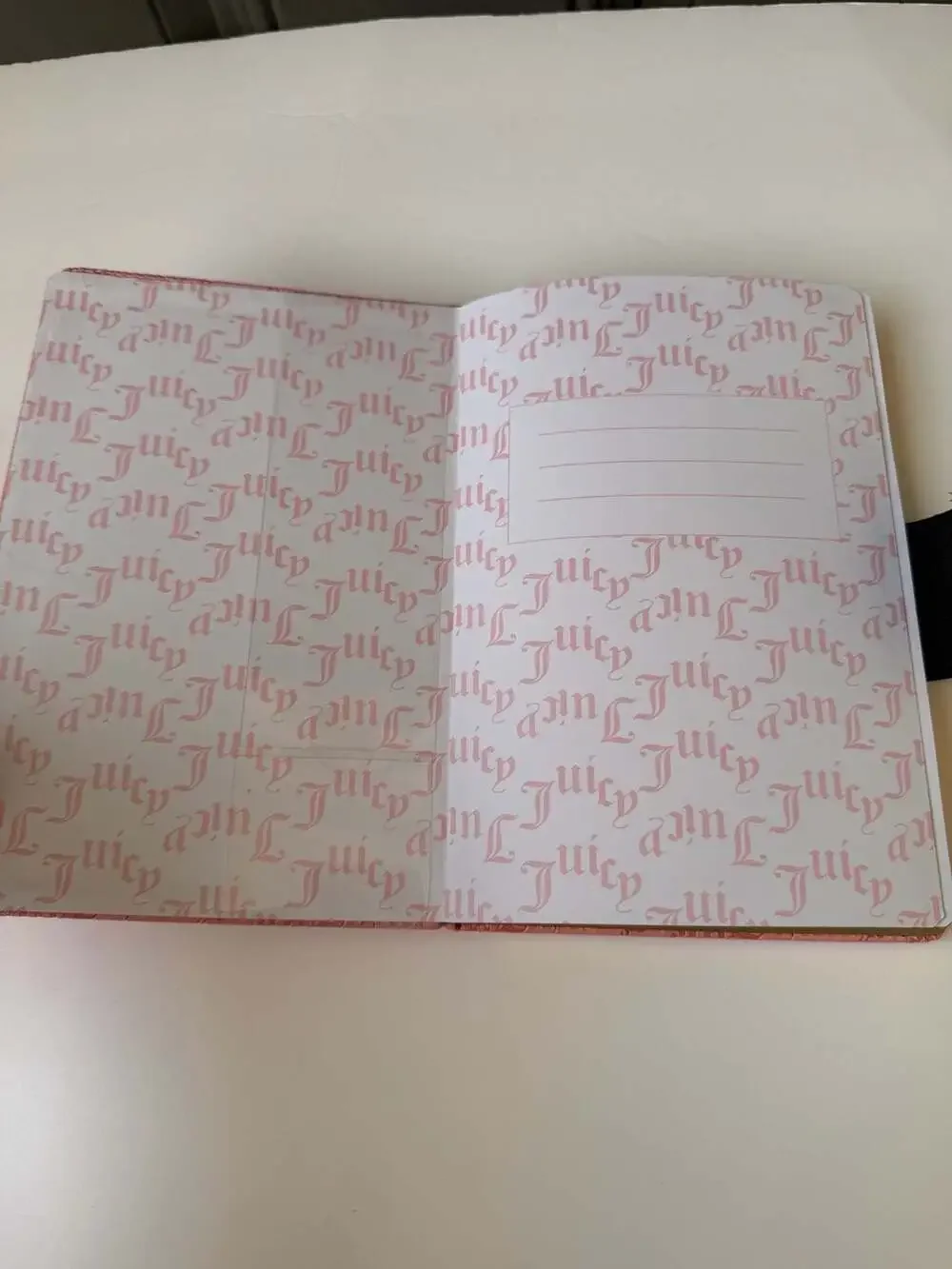 NWT Juicy Couture pink and black journal with diamond-topped pen. GOLD